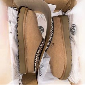 UGG Size 9 Women's Tasman Slipper - Chestnut